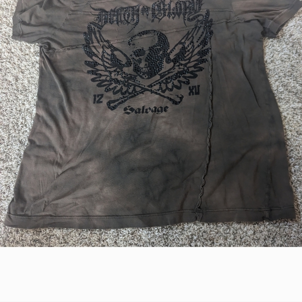 SALVAGE Vintage Studded Death and Glory T-shirt. L - Picture 1 of 3
